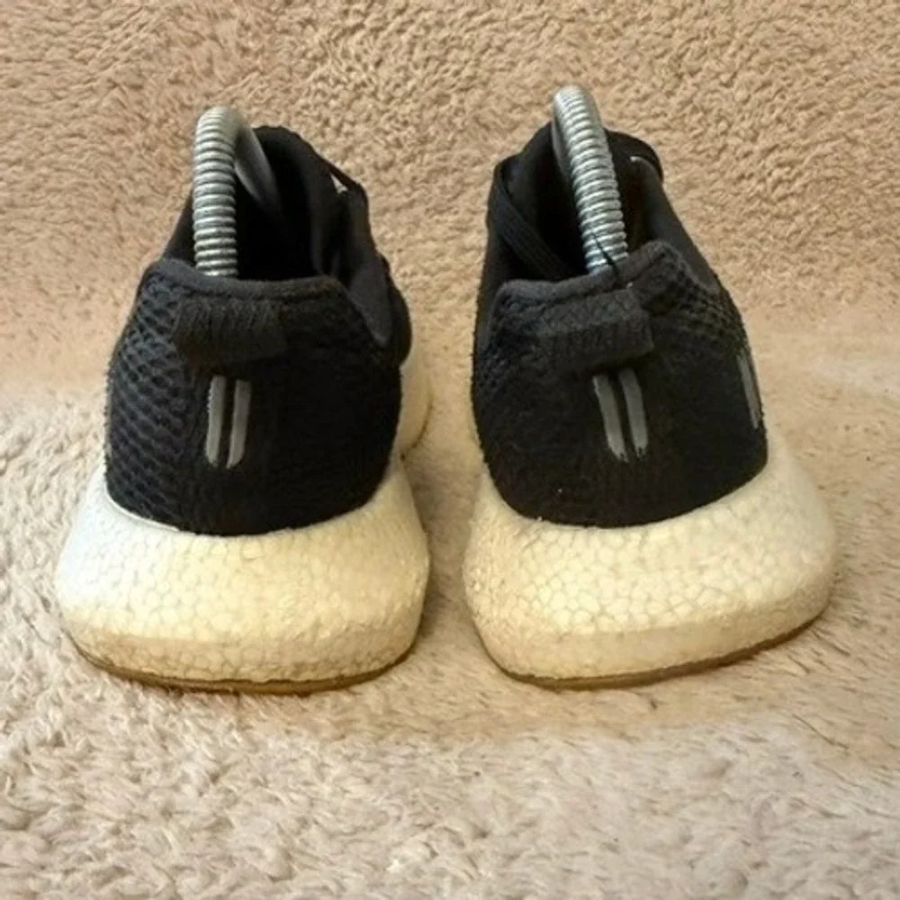 NOBULL Knit Runner Black White Gum Sole Athletic Training Shoes Womens‎ 8